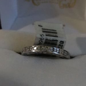 1/10 CTTW diamond NWT ring reads I love you